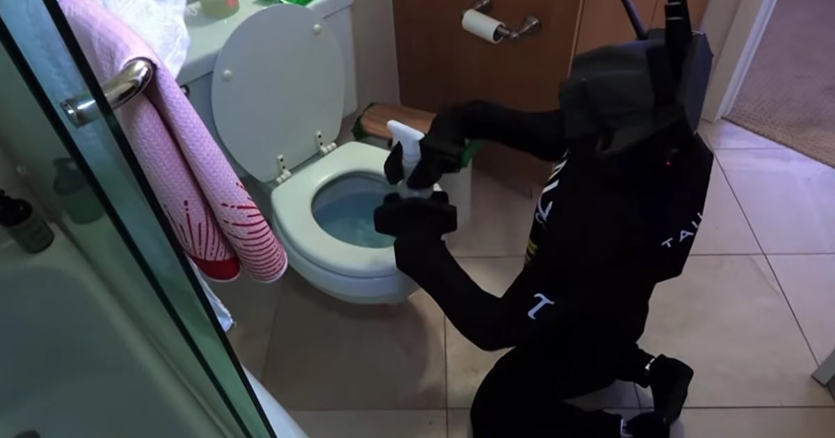 Limpieza a control remoto: pagás treinta dólares por hora y el que pasa la aspiradora es un robot... pero con alguien atrás