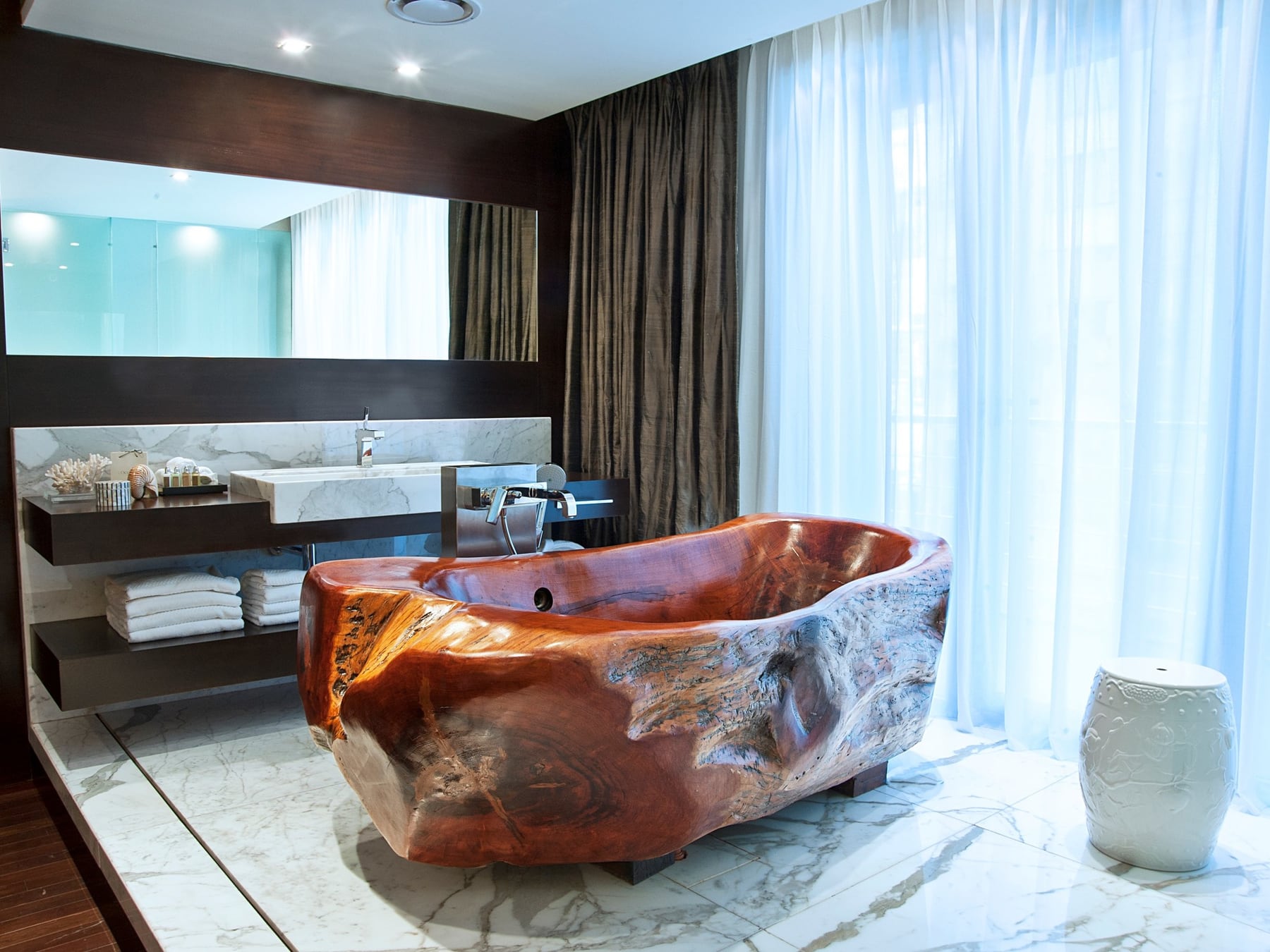 Un hotel boutique en Recoleta que hizo del vino argentino su eje arquitectónico y cultural