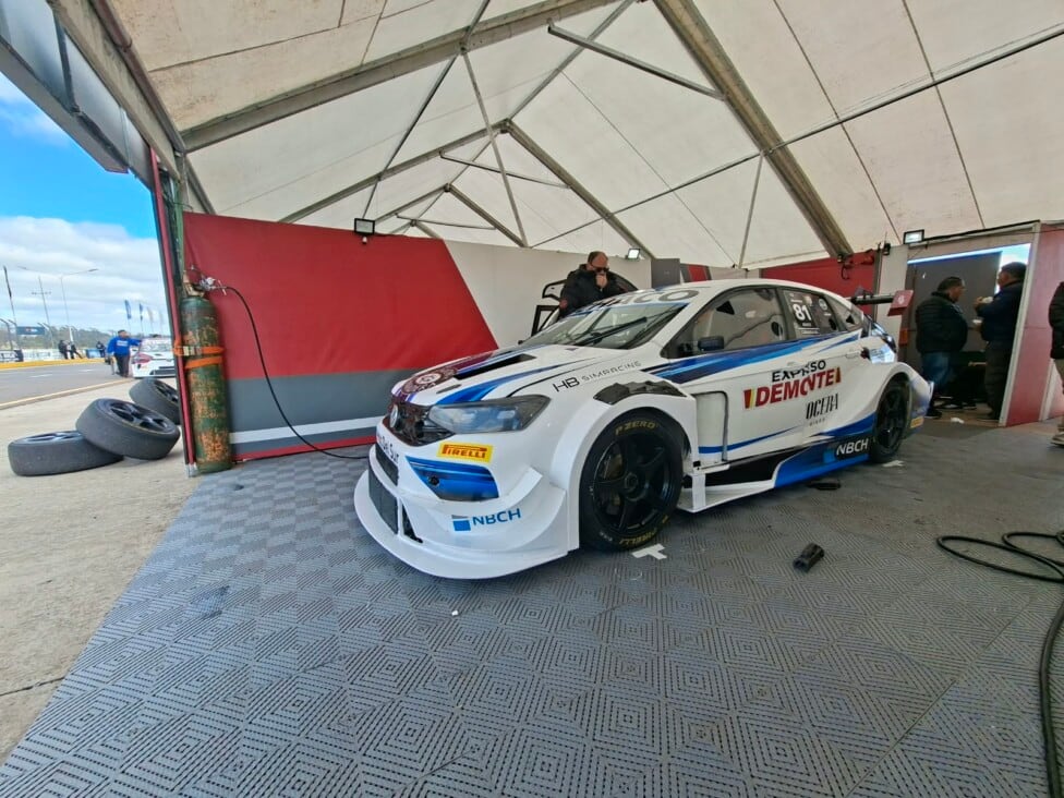 Carabajal encendió la mañana en Junín y se quedó con la primera práctica del TC2000