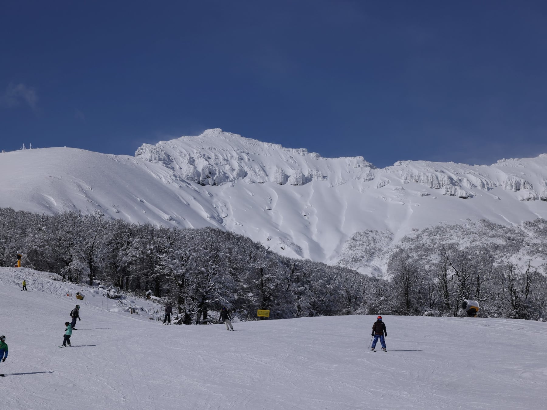 La temporada de nieve se prolonga hasta octubre con tarifas de septiembre