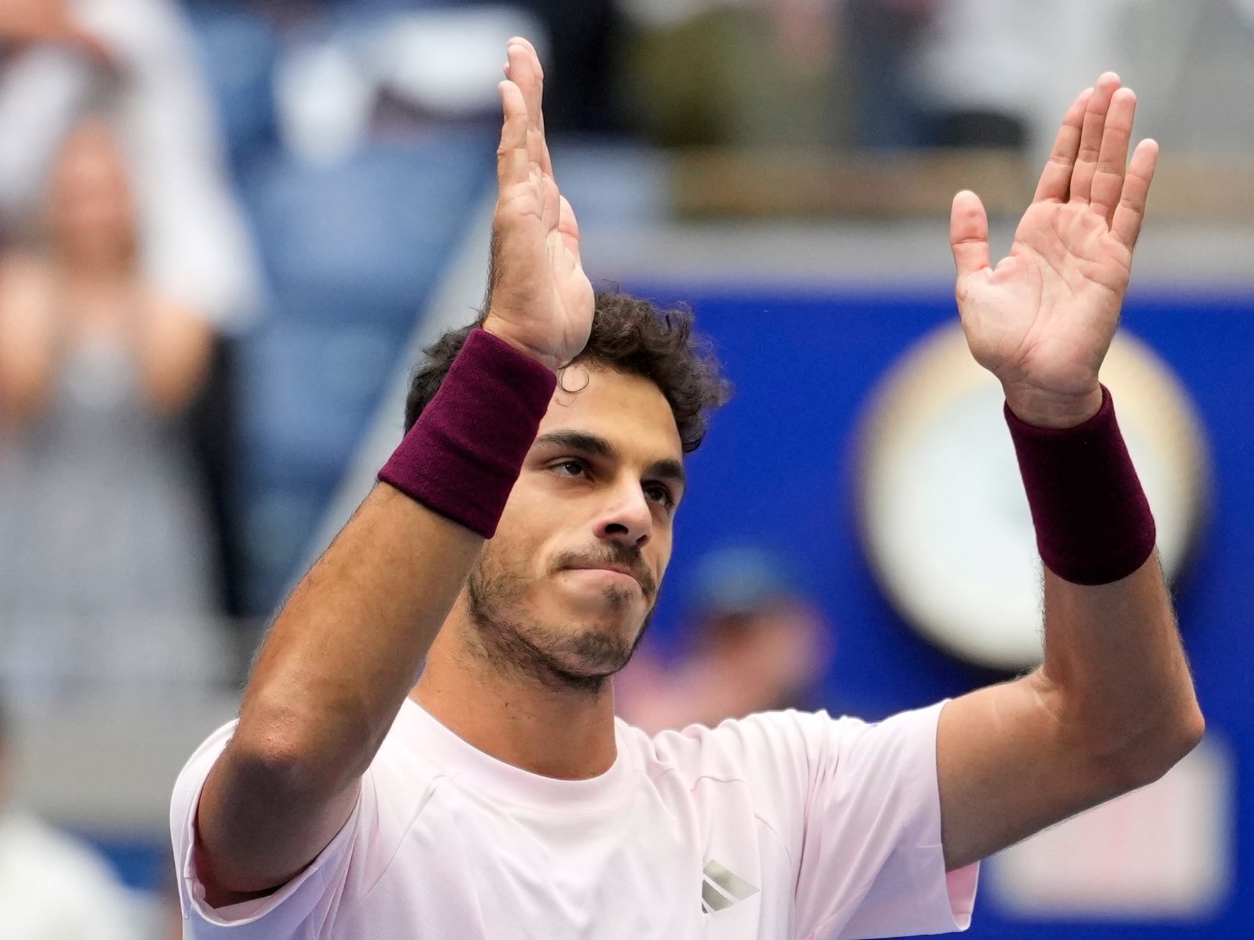 Cerúndolo revivió en el Arthur Ashe y se metió en octavos del US Open con una remontada que hizo vibrar a la Argentina