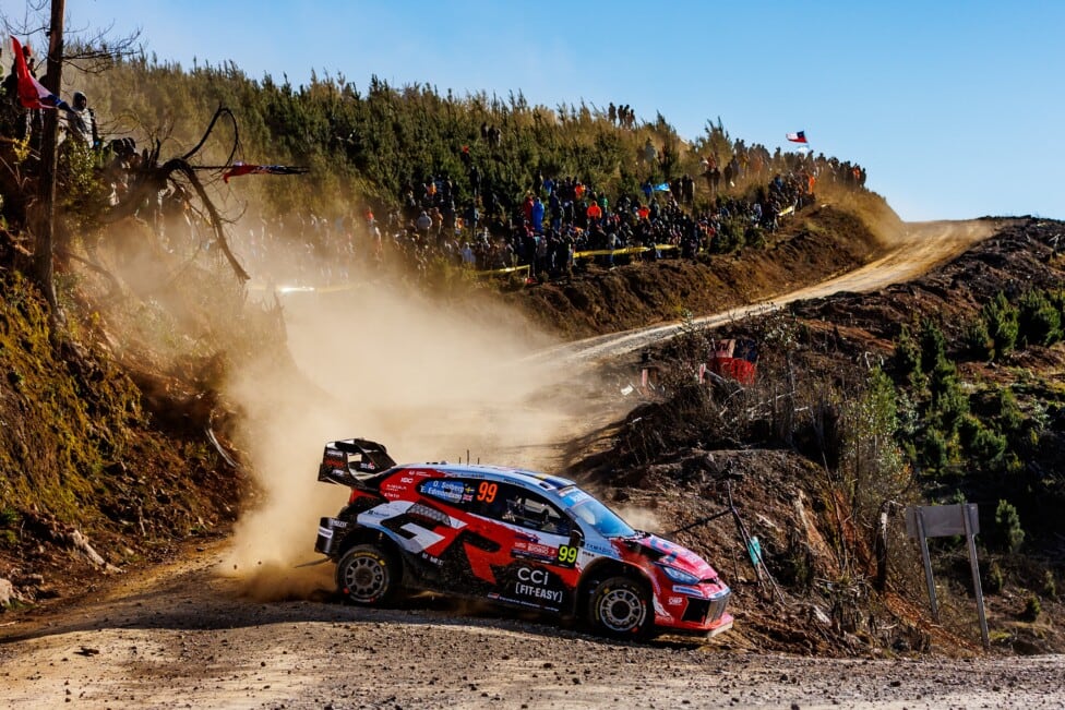 El chino Solberg hizo volar al Yaris en Chile y dejó a Toyota a la par del Lancia más glorioso