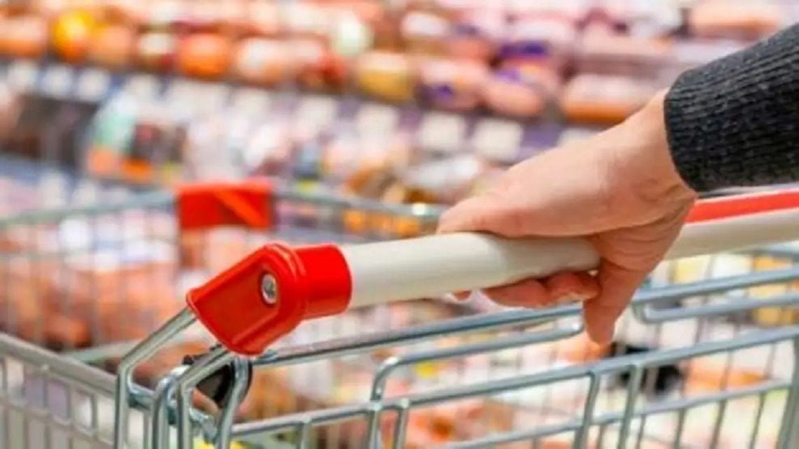 Los mayoristas se aceleraron en agosto y le pasaron por encima al IPC: 2,1% contra 1,7%