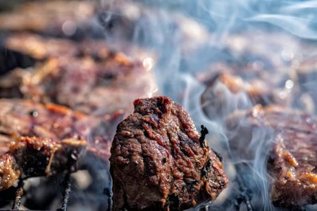 Una experiencia de carnes sudamericanas en el corazón de San Pablo: once platos para diez comensales
