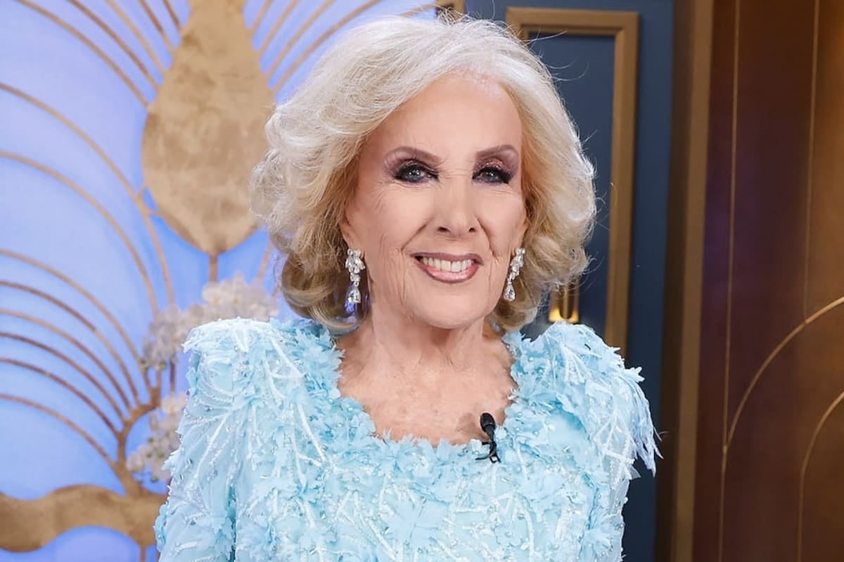 Mirtha va despacio: Juana vuelve a calzarse el delantal y la mesa espera a la abuela