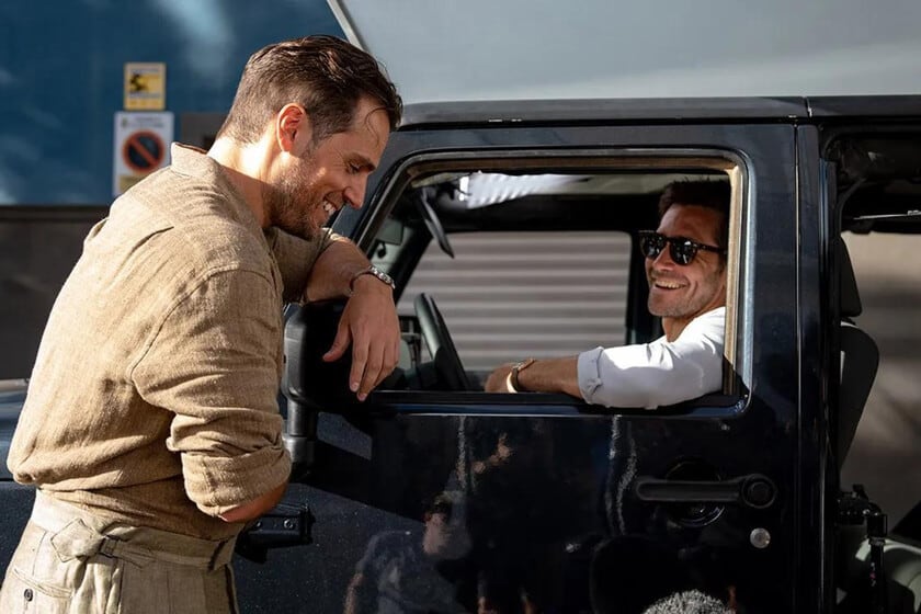En la zona gris: Guy Ritchie cruza a Cavill y Gyllenhaal en las playas de Tenerife