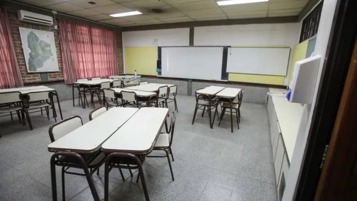 Neuquén suspende las clases del jueves en diez localidades y pide quedarse en casa hasta que afloje el temporal
