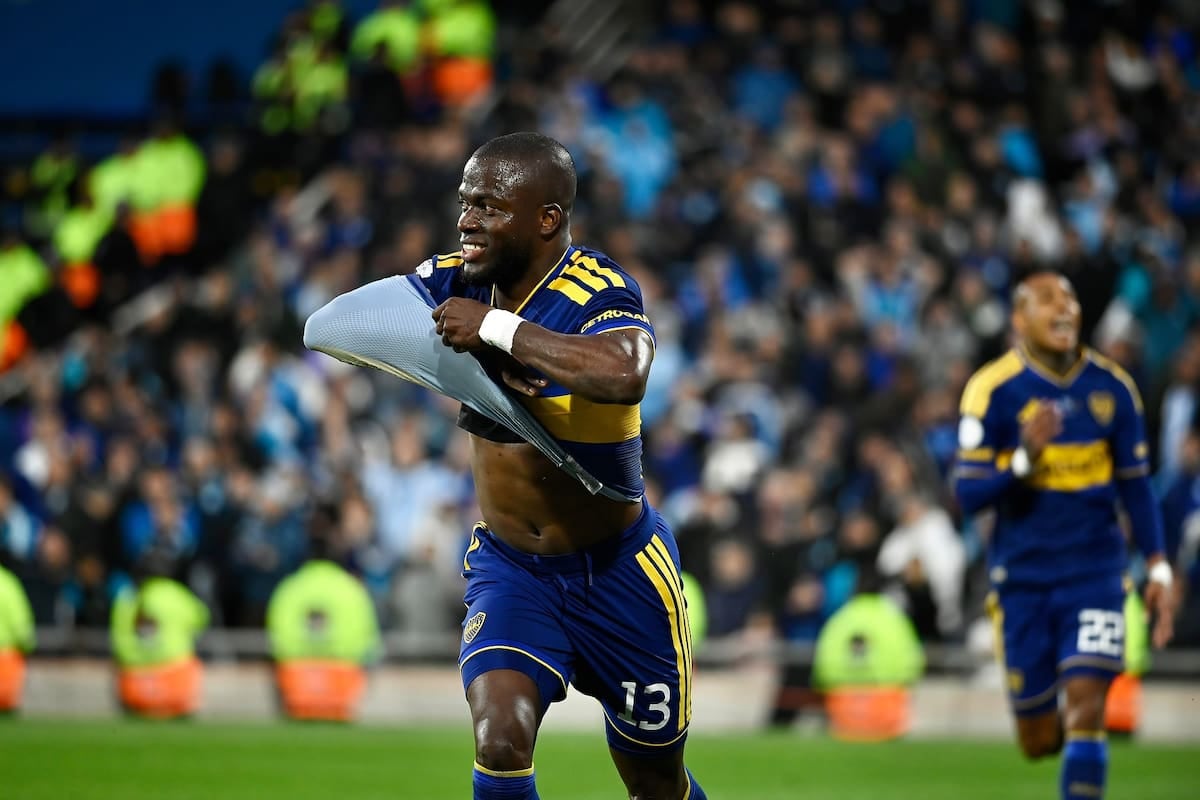 Valencia la rompió en Arroyito y Boca se metió en semis con un segundo tiempo para el infarto