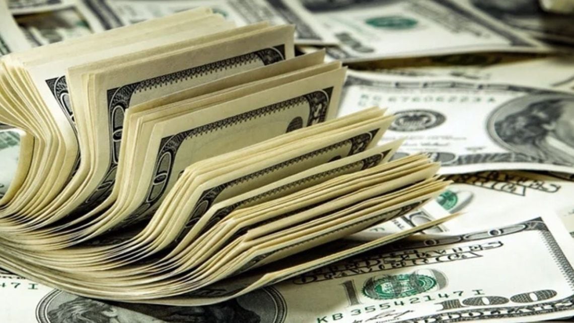 La pulseada cambiaria del martes: el blue se recalentó cinco pesos y la tarjeta volvió a quedar en lo más alto