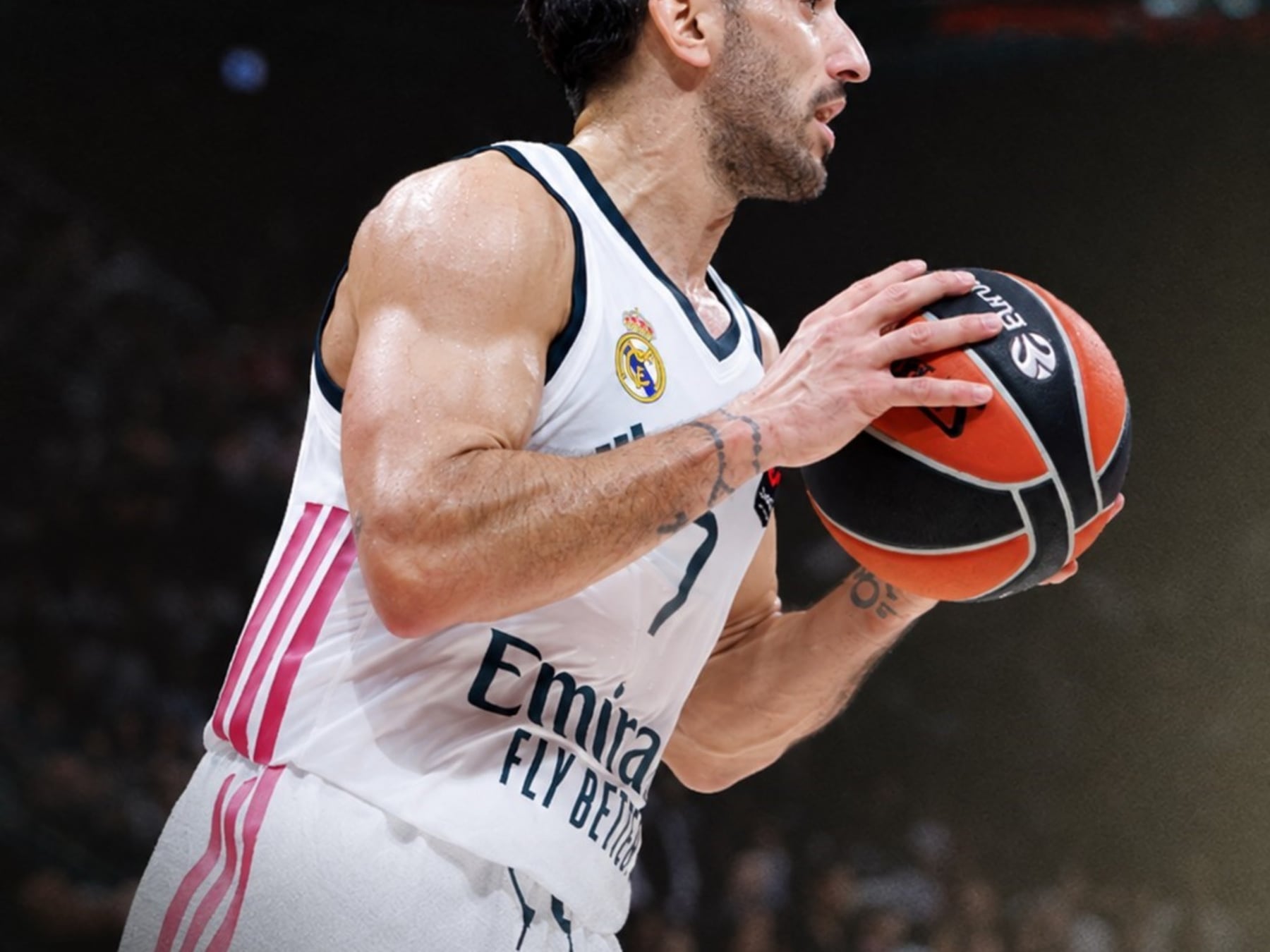 El Madrid de Campazzo y Deck arrancó la Euroliga con el suelo bajo los pies: tres caídas al hilo y una remontada que se quedó a centímetros