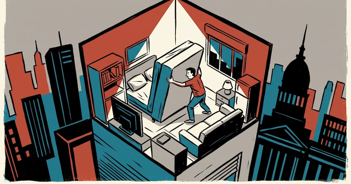 La superficie de los departamentos porteños se achicó a la mitad en menos de cien años: qué dicen los avisos de venta