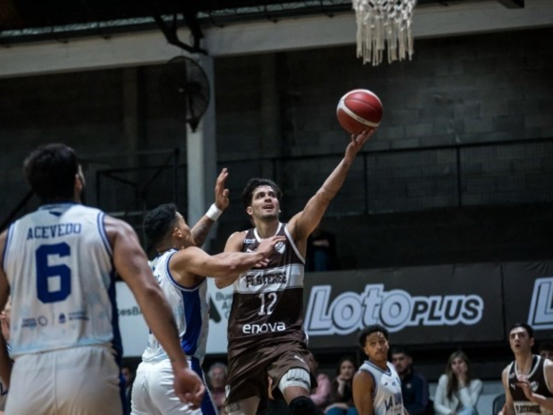 La Unión se plantó en el Calamar y se llevó un triunfo que se le complicó sobre el cierre