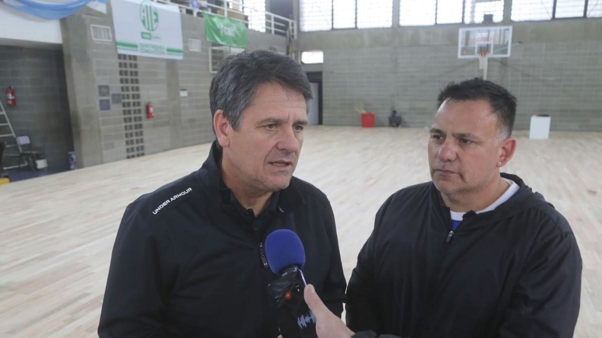 A pocas cuadras del barrio, un gimnasio de Neuquén se prepara para pisar fuerte con parqué de primer nivel