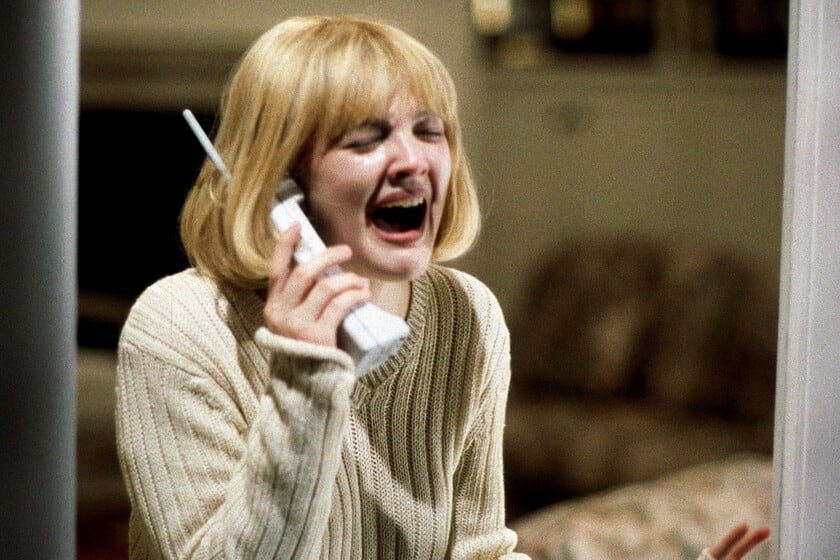 Lo que casi nadie sabe del grito inicial de Drew Barrymore en Scream: Wes Craven la hizo llorar de verdad con un truco que da escalofríos
