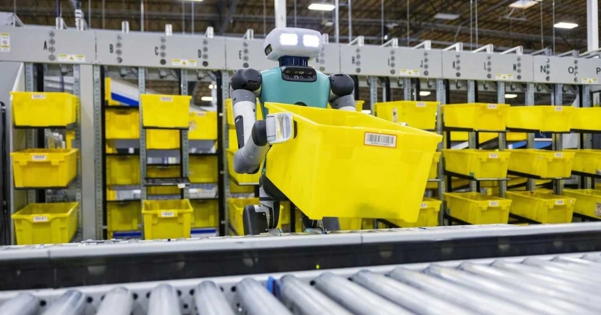 Amazon ya tiene más robots que gente y, según sus propios papeles, también más golpes