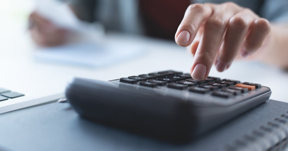Expensas en CABA: el mes que volvió a pegar fuerte y dejó al salario corriendo detrás de la factura